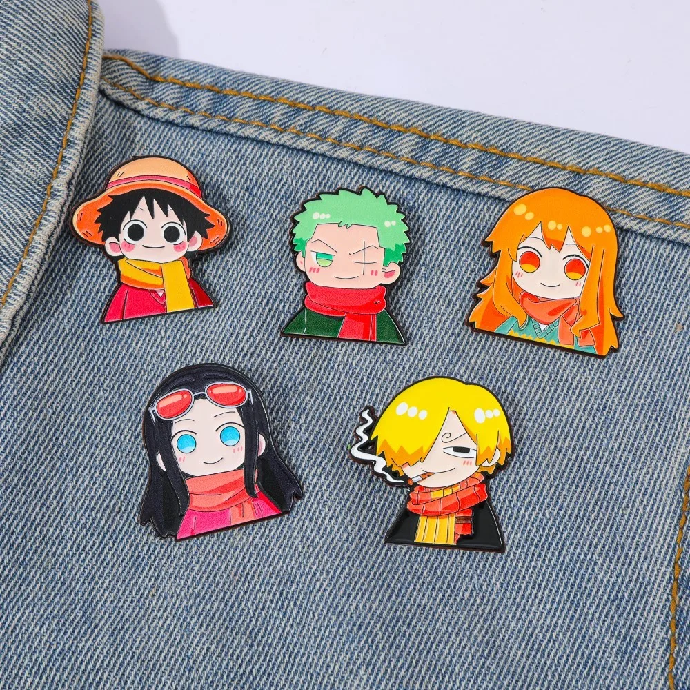 5個入り 可愛いアニメ漫画ブローチ 面白いナミ ルフィ ゾロ - Cosplay Anime Zoro のレビューと価格