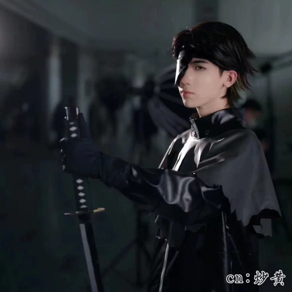 ブリーチ愛染宗介コスプレ衣装 2 つのスタイル黒と白のケープ - Anime Cosplay Bleach のレビューと価格